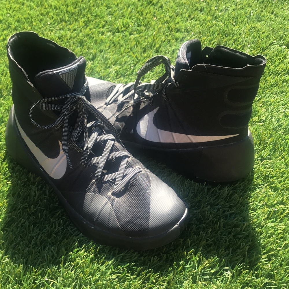 Mens Nike Hyperdunk 2015 Basketball Shoes